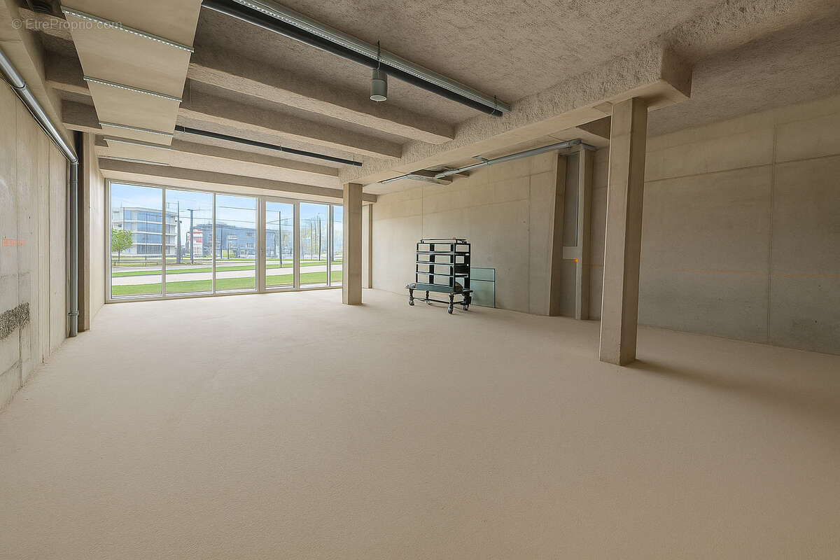 Commerce à LE BOUSCAT