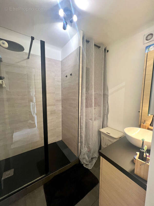 Appartement à SARTROUVILLE