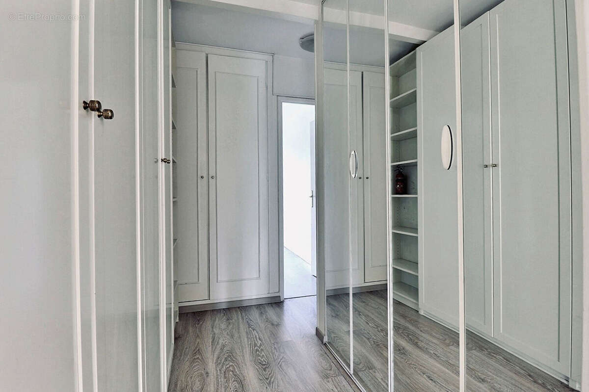 Appartement à L&#039;ETANG-LA-VILLE