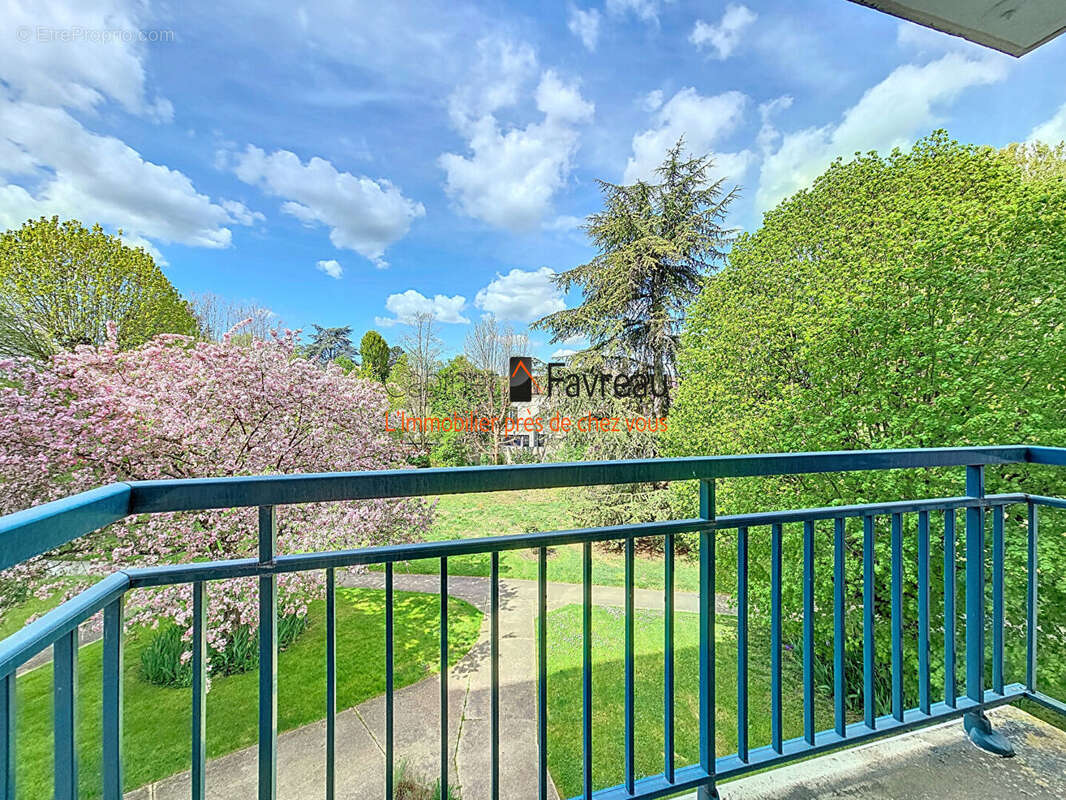 Appartement à FRESNES