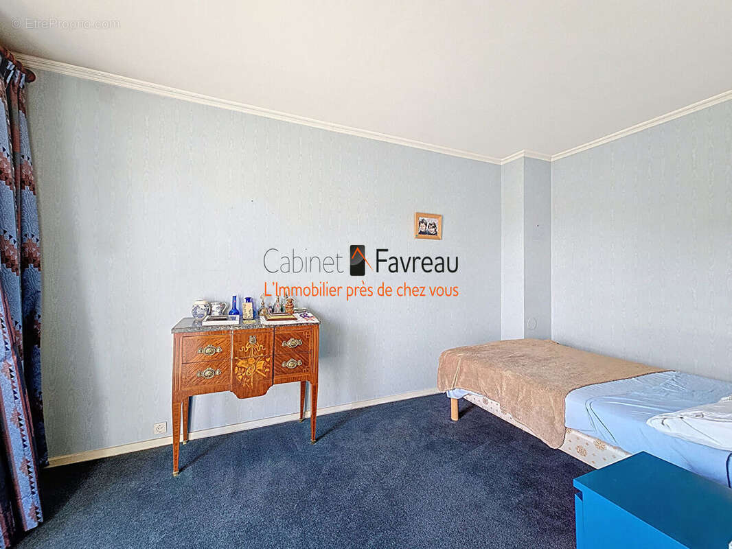 Appartement à FRESNES