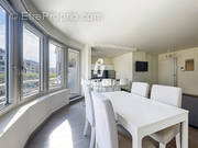 Appartement à CHARENTON-LE-PONT