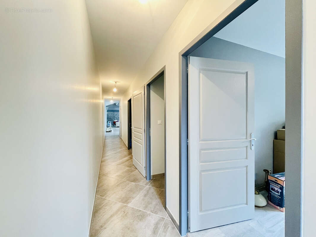 Maison à LE VIGEANT