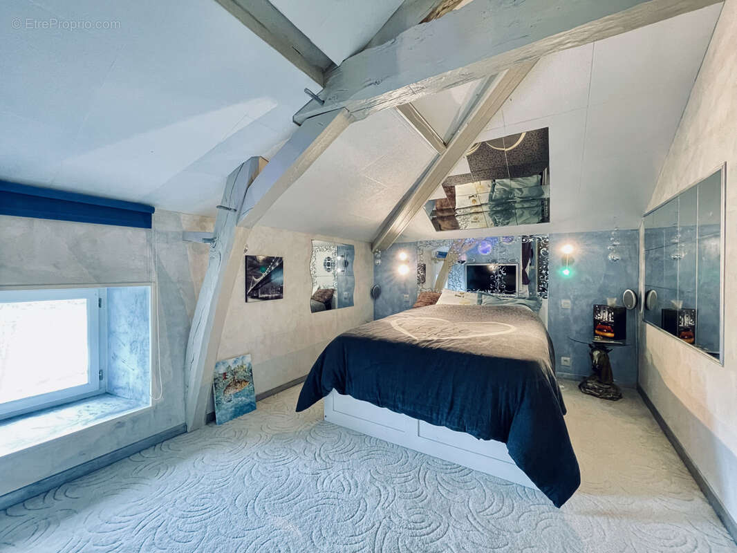 Maison à LE VIGEANT