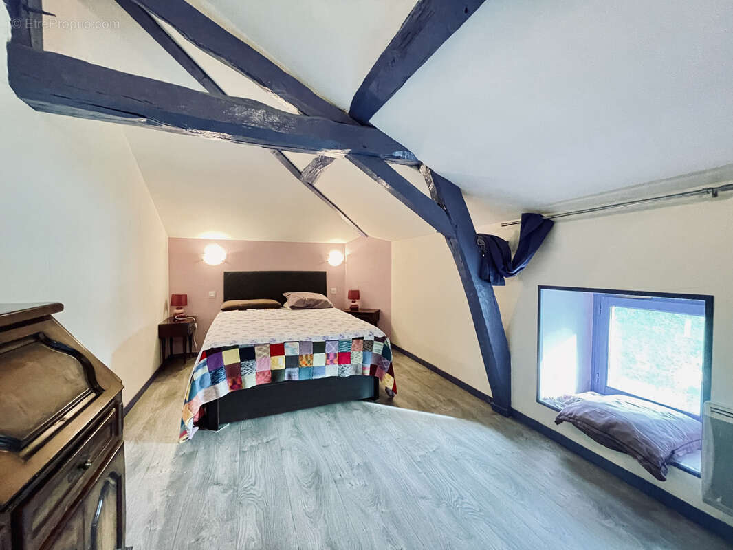 Maison à LE VIGEANT