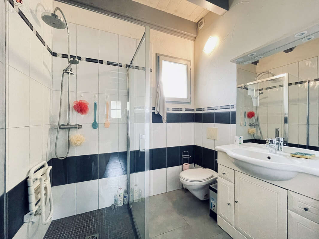 Maison à LE VIGEANT