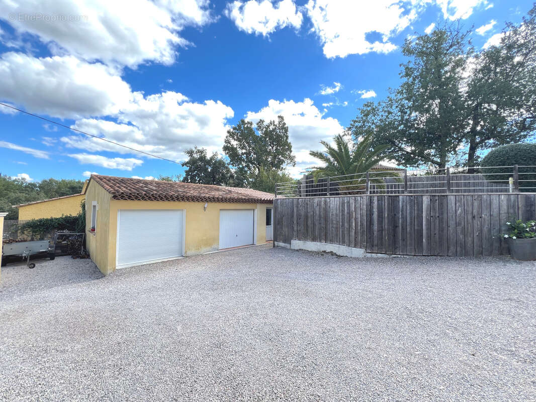 Maison à FORCALQUEIRET