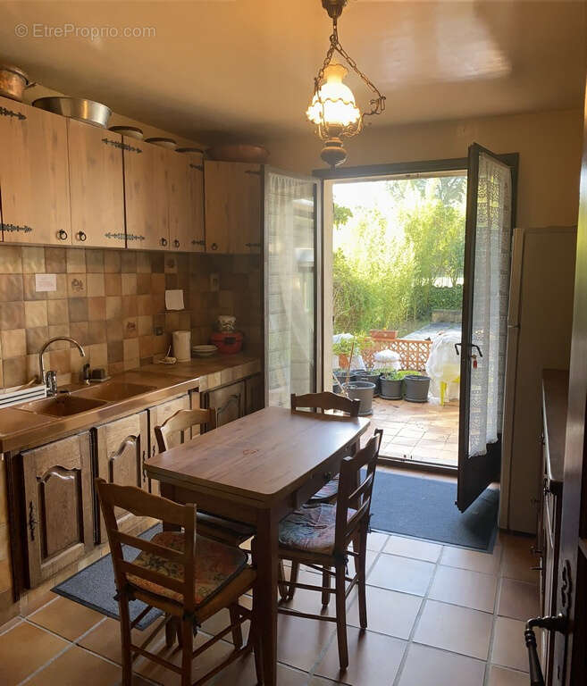 Maison à LA DESTROUSSE