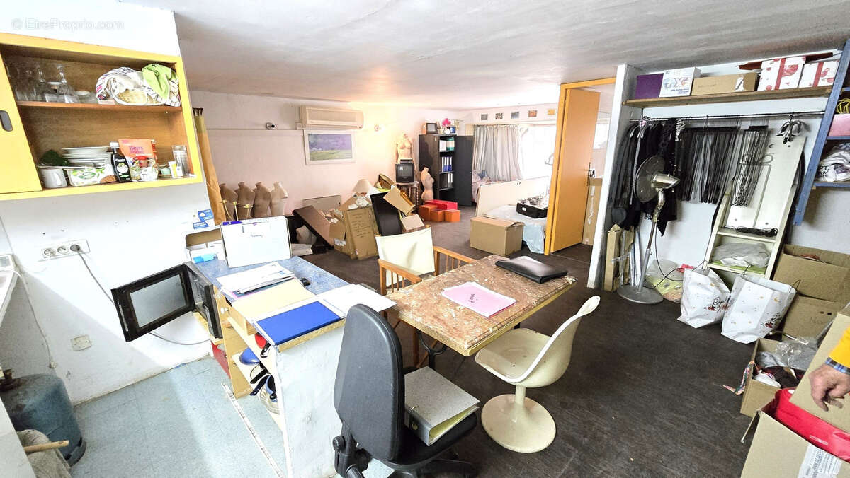 Commerce à DRAGUIGNAN