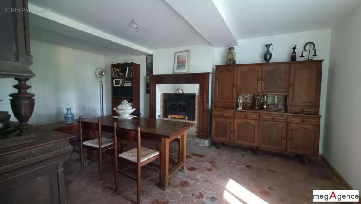 Maison à LIGNIERES-ORGERES