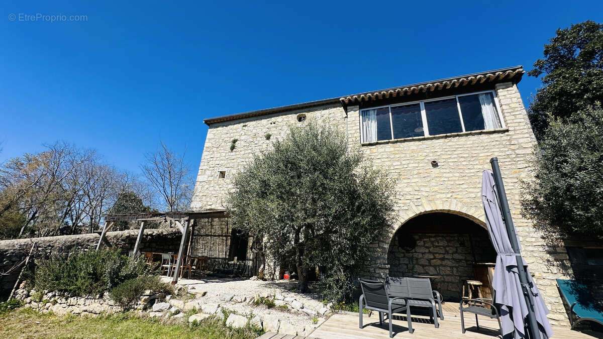 Maison à SAINT-ANDRE-DE-CRUZIERES
