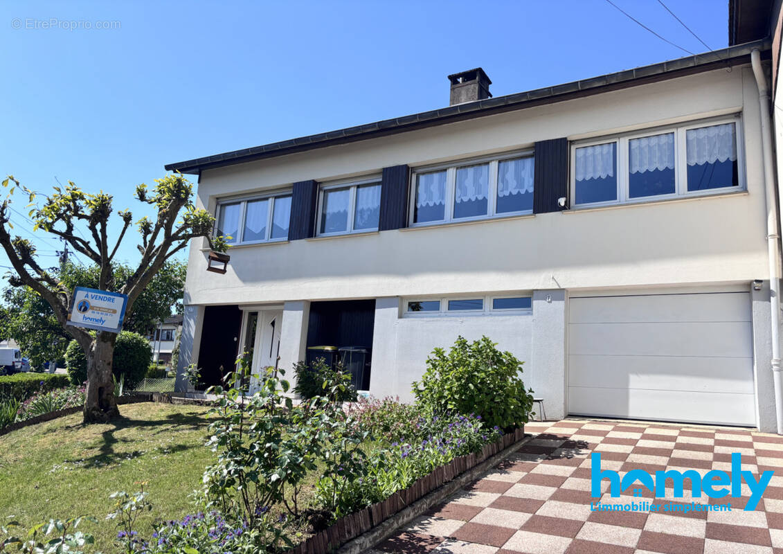 Maison à CHATEL-SAINT-GERMAIN
