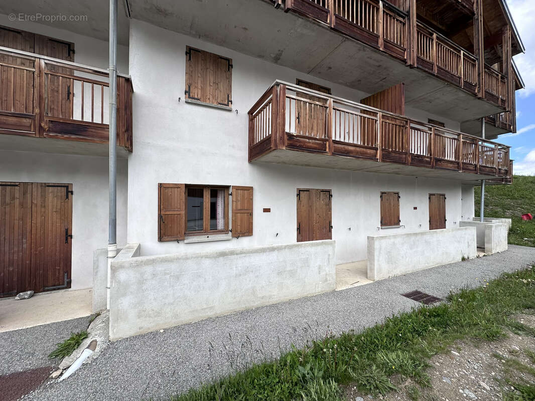 Appartement à ALBIEZ-MONTROND