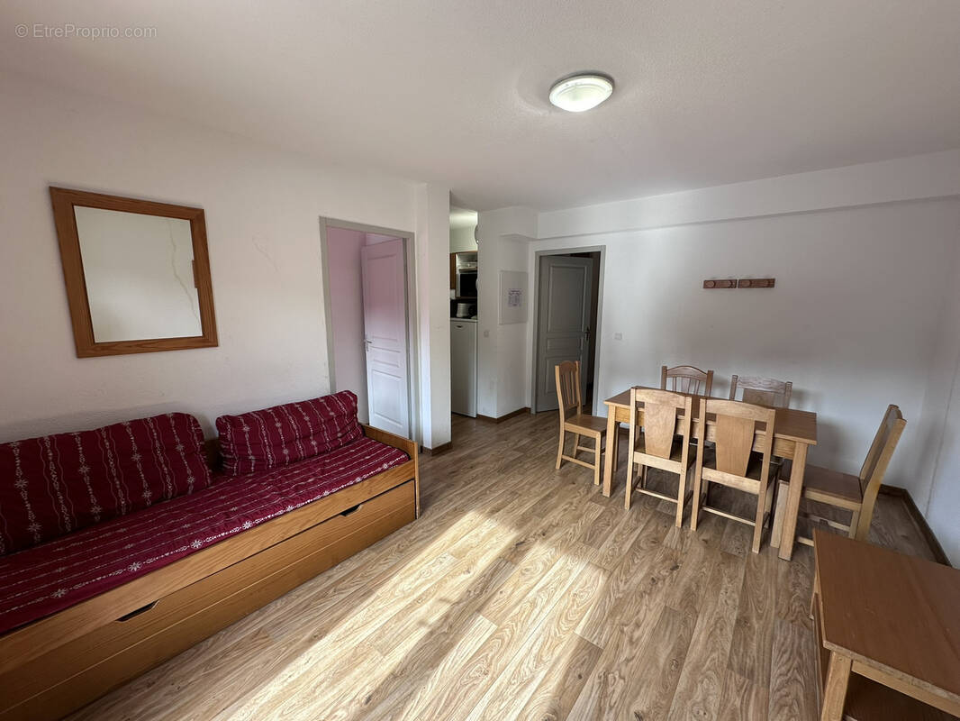 Appartement à ALBIEZ-MONTROND