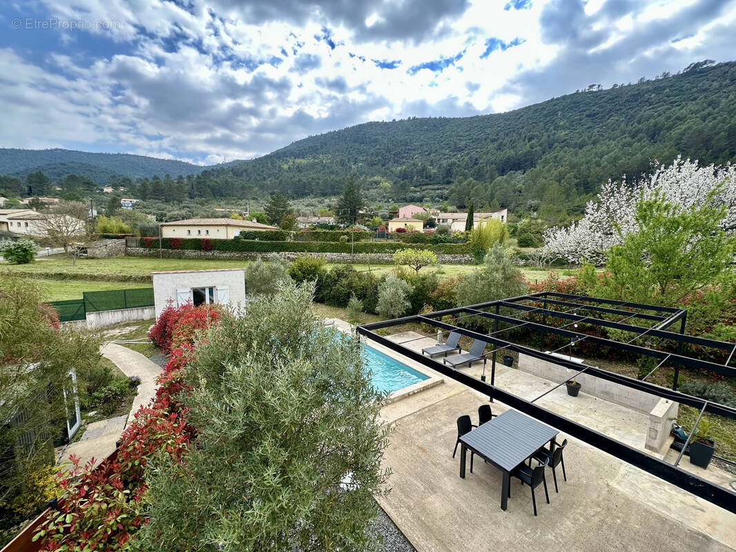 Maison à SOLLIES-TOUCAS