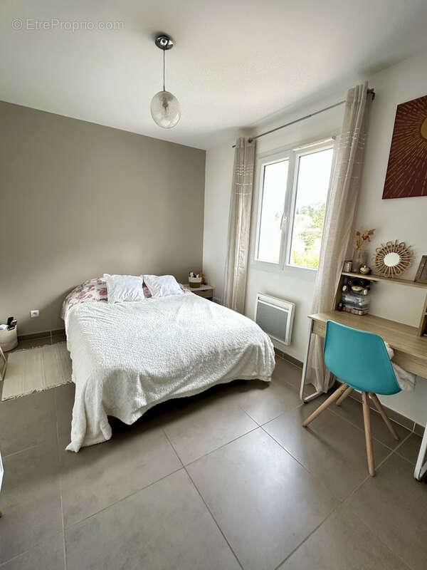 Maison à SOLLIES-TOUCAS