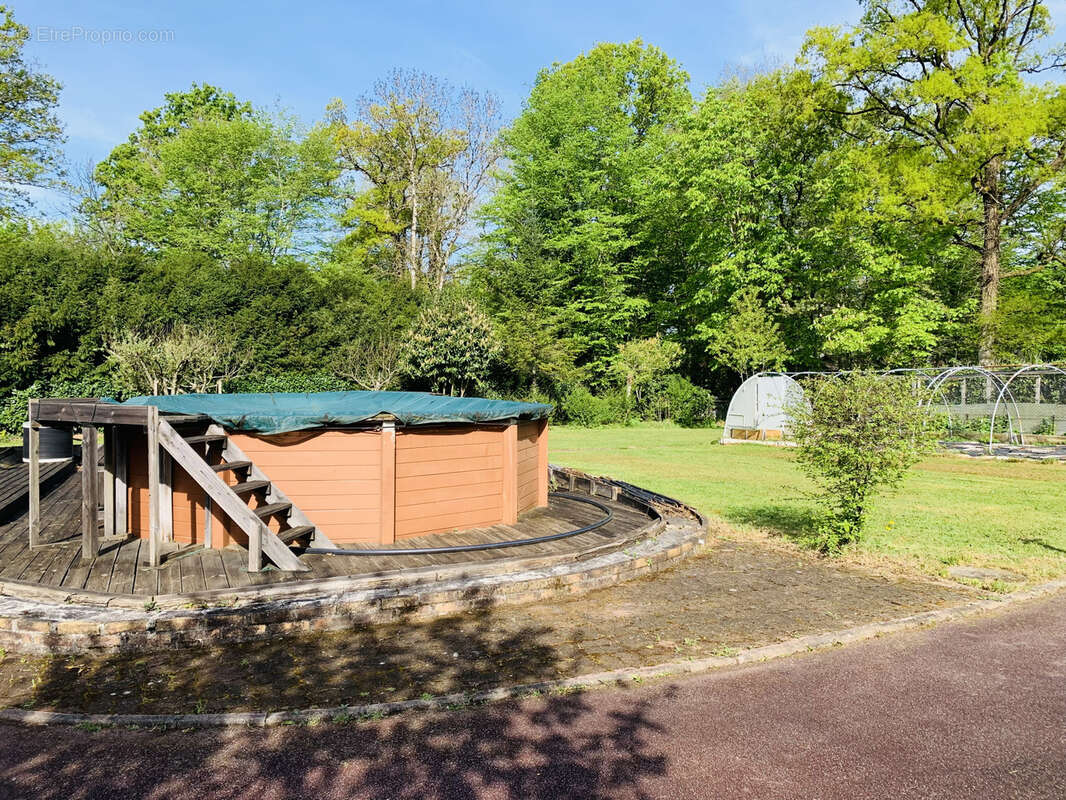 Maison à BAZOCHES-SUR-LE-BETZ