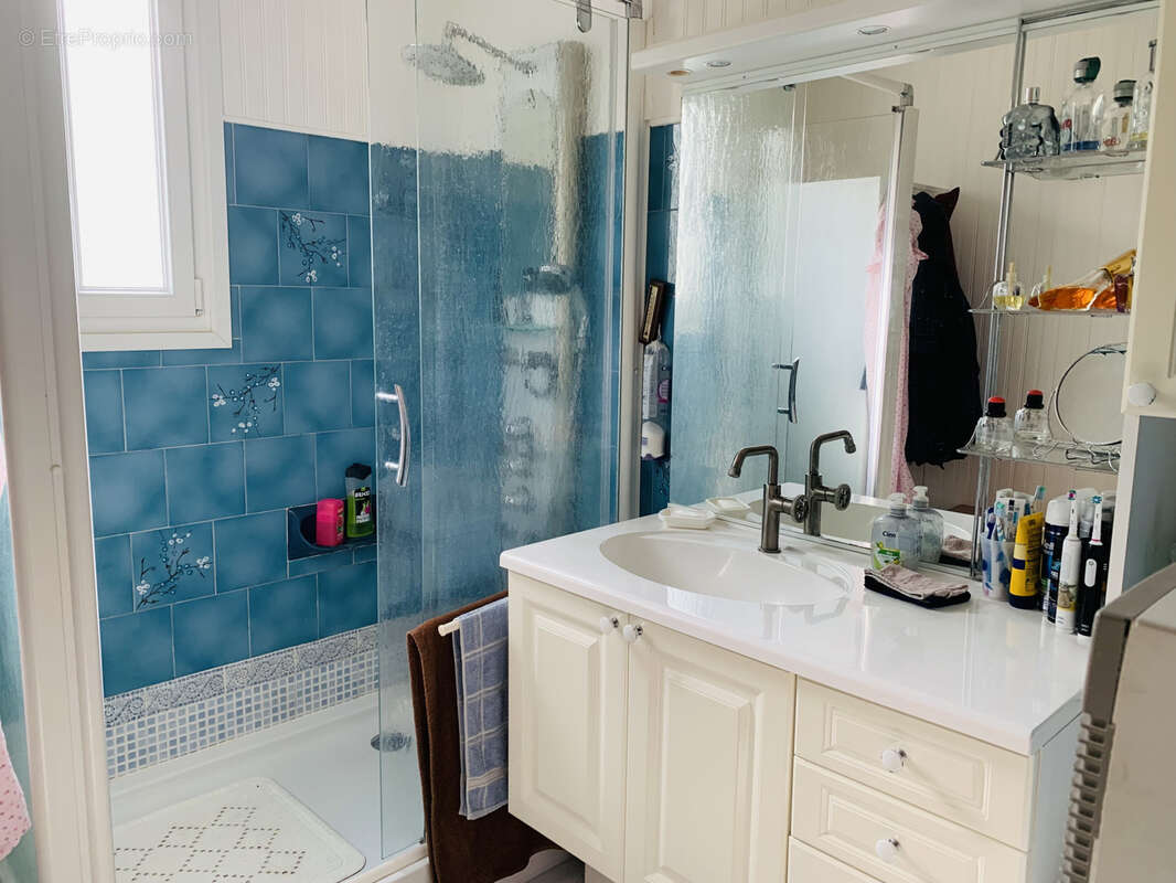 Maison à BAZOCHES-SUR-LE-BETZ