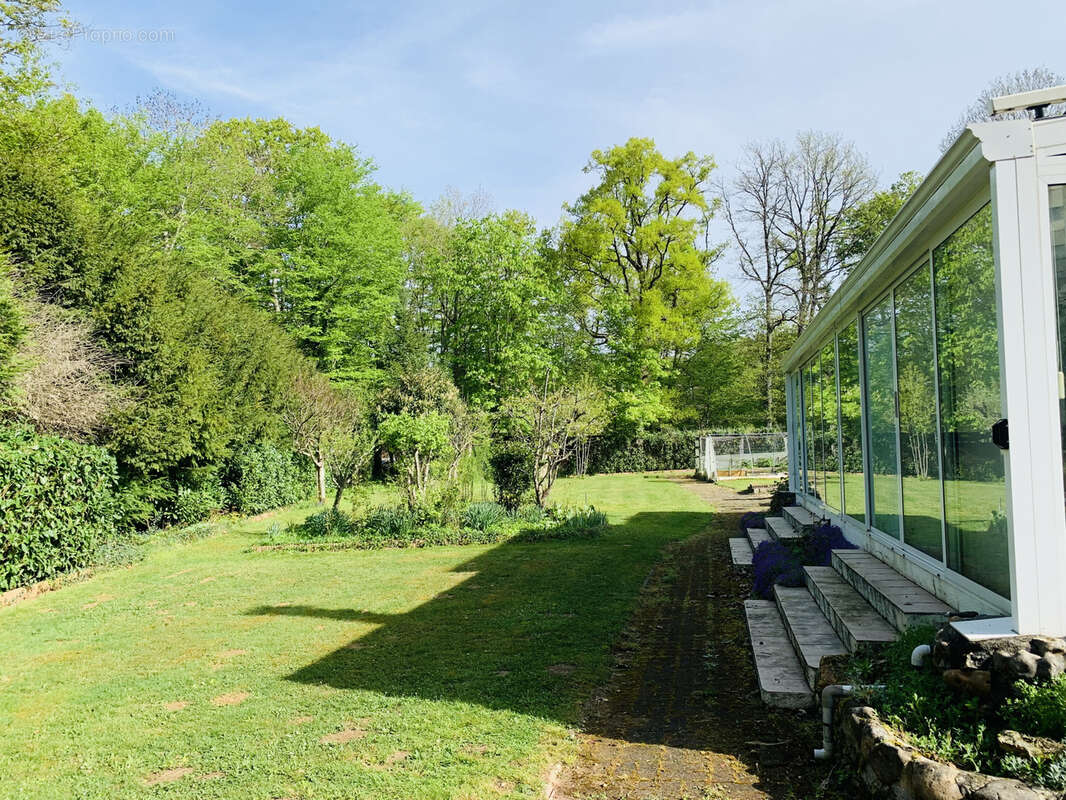 Maison à BAZOCHES-SUR-LE-BETZ