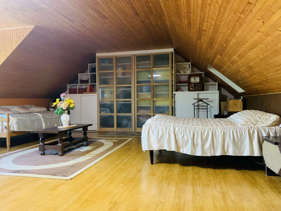 Maison à BAZOCHES-SUR-LE-BETZ