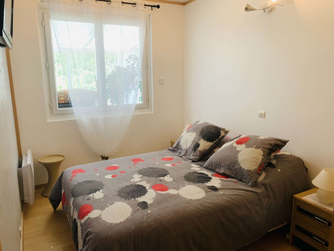 Maison à BAZOCHES-SUR-LE-BETZ