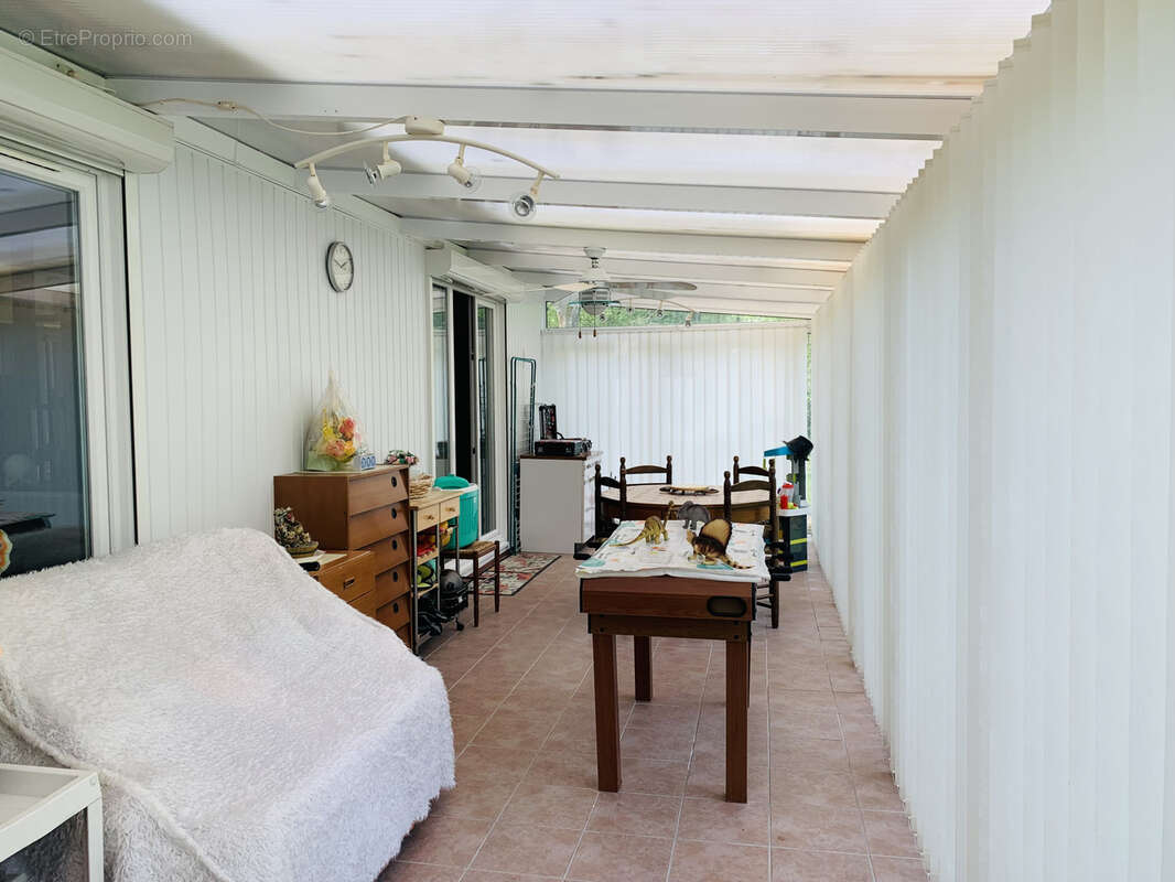 Maison à BAZOCHES-SUR-LE-BETZ