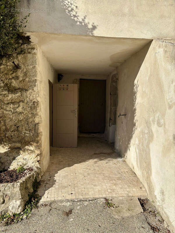 Maison à ROCHEFORT-EN-VALDAINE