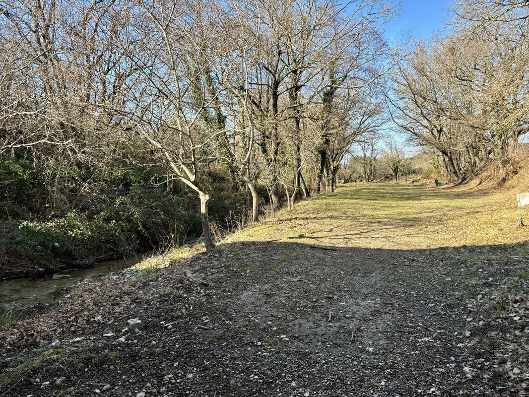 Maison à ROCHEFORT-EN-VALDAINE