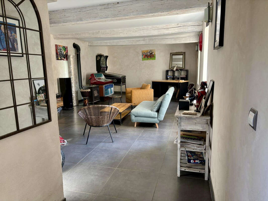 Maison à ROCHEFORT-EN-VALDAINE