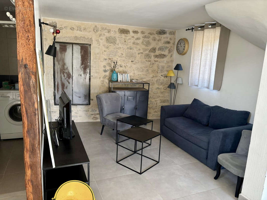 Maison à ROCHEFORT-EN-VALDAINE