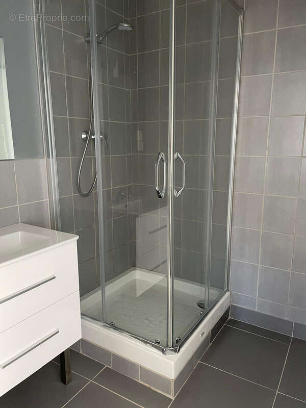 Appartement à BRECEY