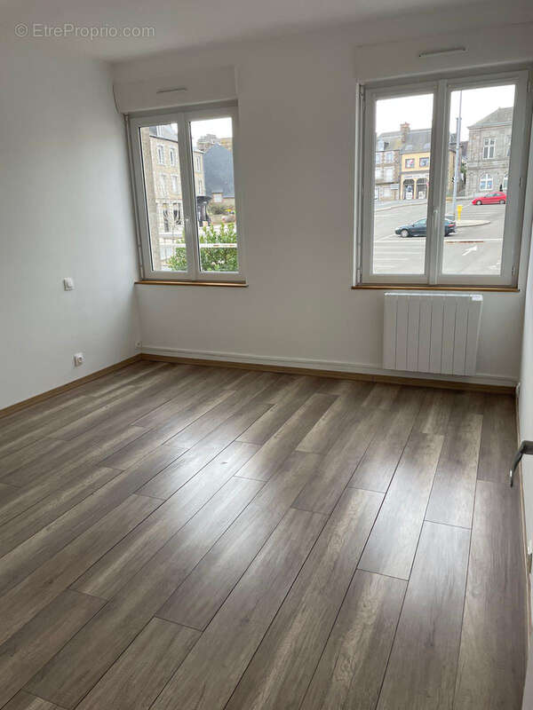 Appartement à BRECEY