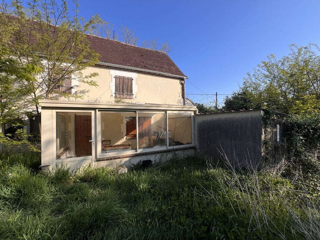 Maison à MERRY-LA-VALLEE