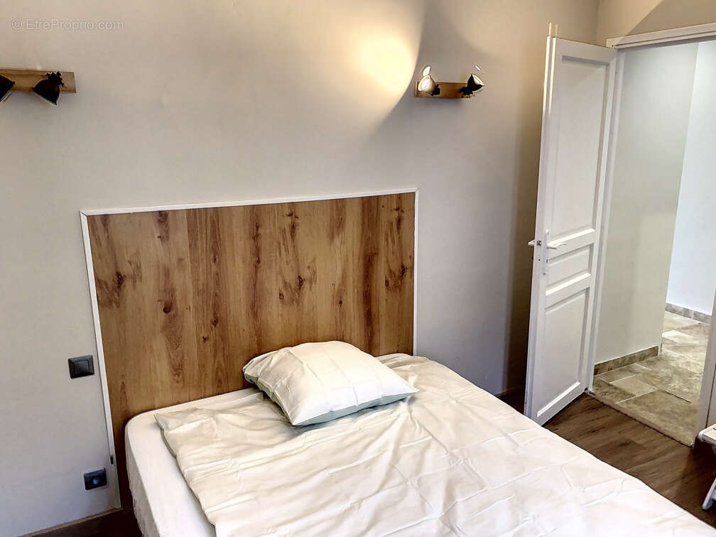 Maison à LA GARDE-FREINET