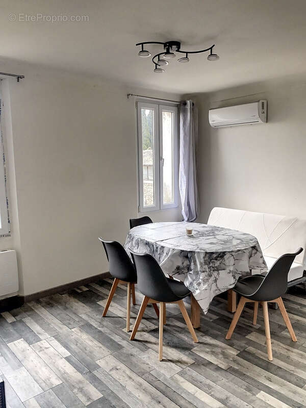 Maison à LA GARDE-FREINET