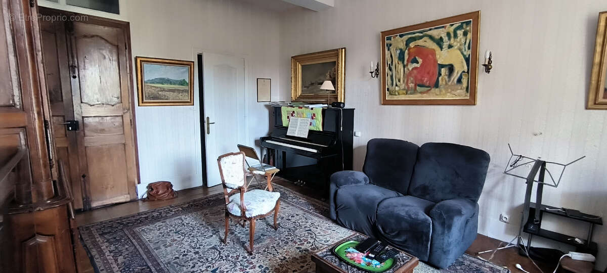 Maison à OLORON-SAINTE-MARIE