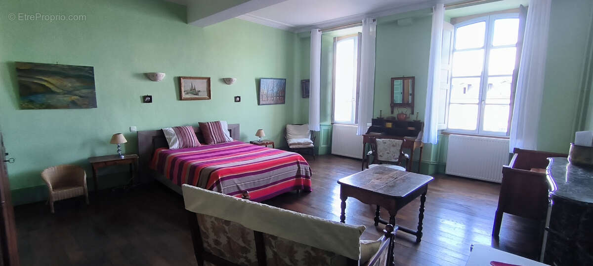 Maison à OLORON-SAINTE-MARIE