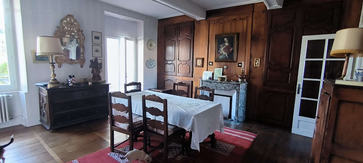 Maison à OLORON-SAINTE-MARIE