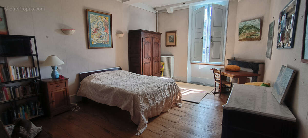 Maison à OLORON-SAINTE-MARIE