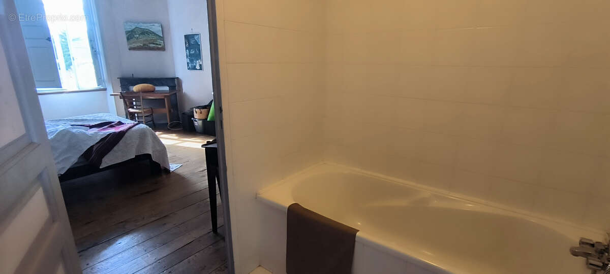 Maison à OLORON-SAINTE-MARIE