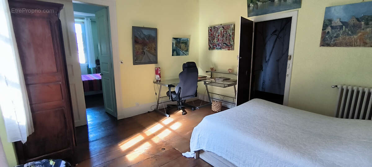 Maison à OLORON-SAINTE-MARIE