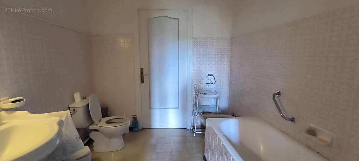 Maison à OLORON-SAINTE-MARIE