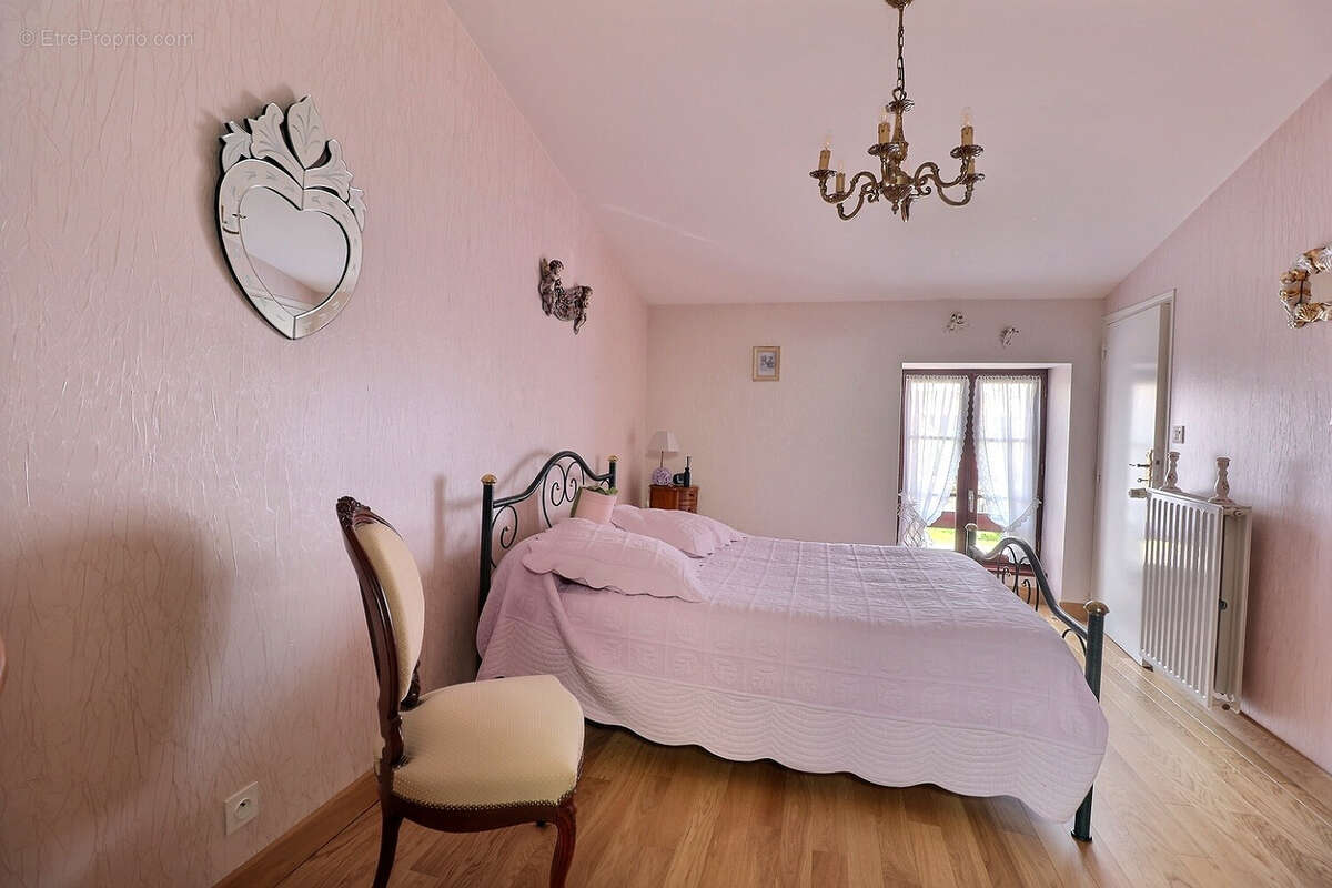 Maison à LA HAIE-FOUASSIERE