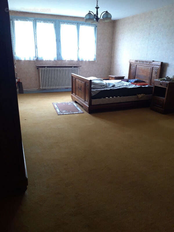 Maison à CHATELLERAULT