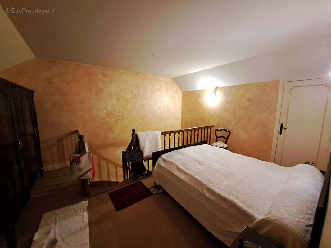 Maison à CHATELLERAULT