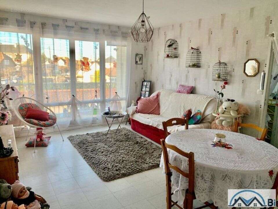 Appartement à OUISTREHAM