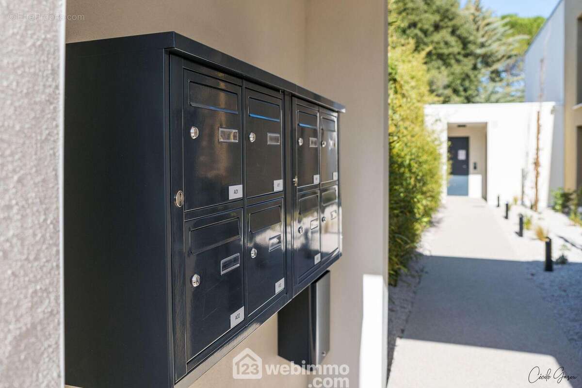 Boites aux lettres - Appartement à CASTELNAU-LE-LEZ
