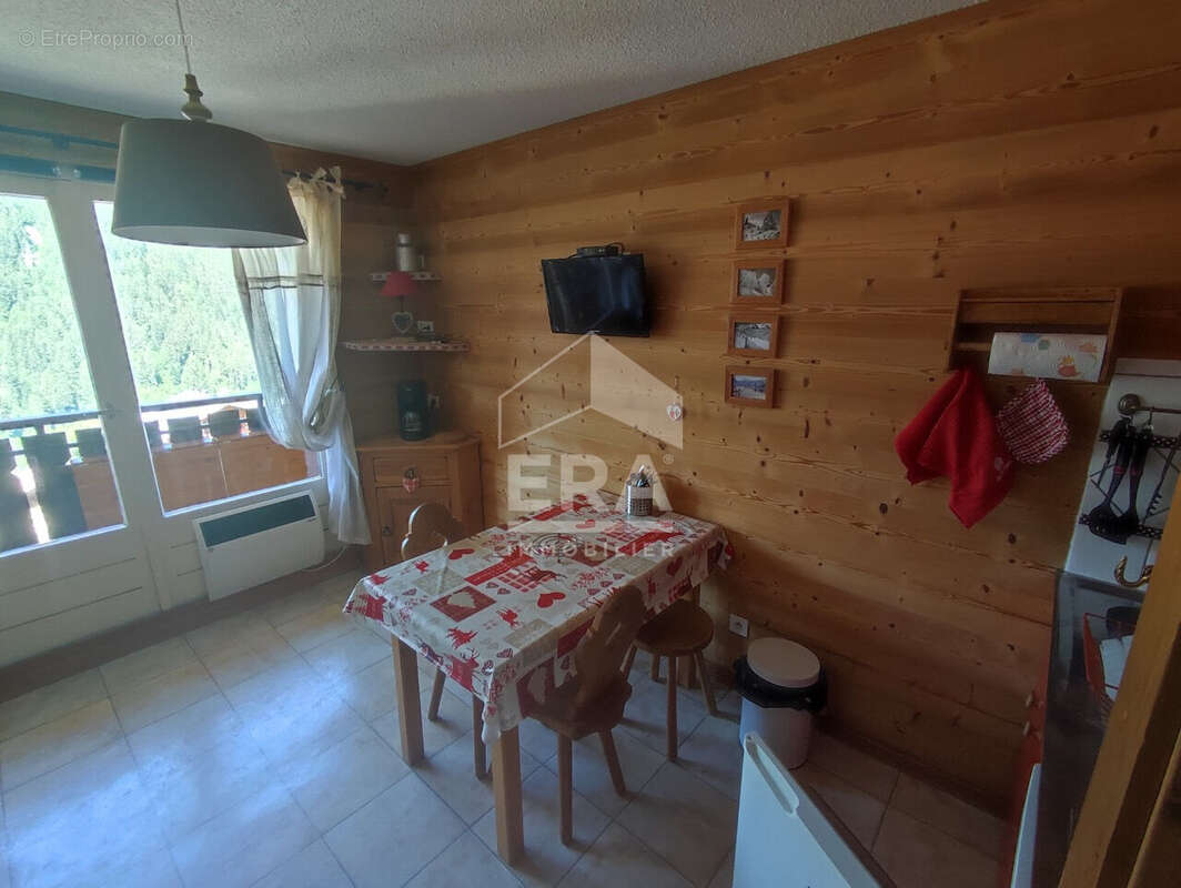 Appartement à CHATEL