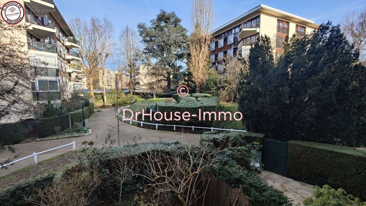 Appartement à LE CHESNAY