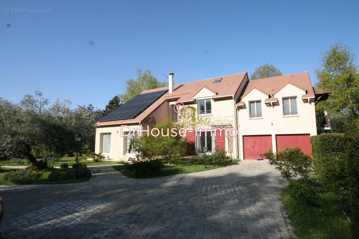 Maison à LES ALLUETS-LE-ROI